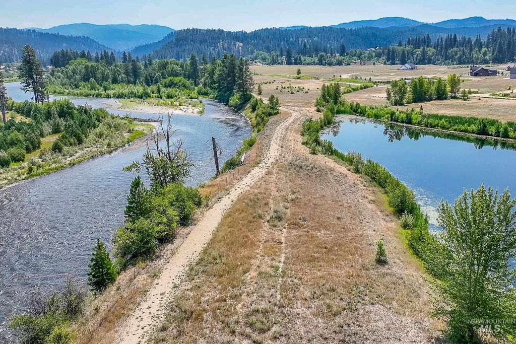 Blk 9 Lot 28 Whitewater Way, Garden Valley, ID 83622 photo 15