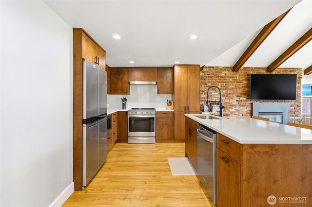 4302 Peninsula Road, Stanwood, WA 98292