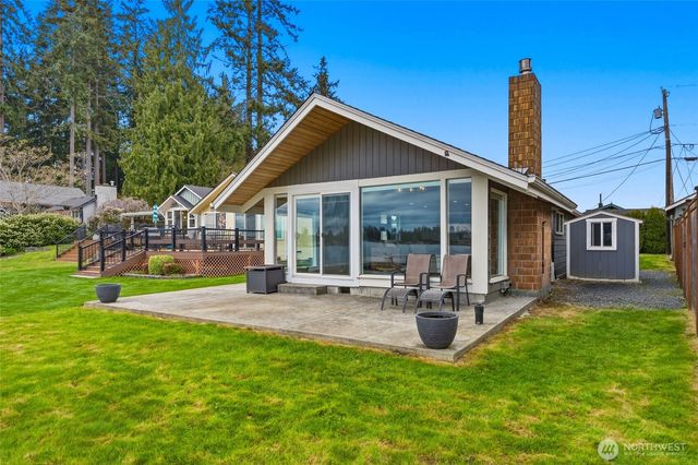 4302 Peninsula Road, Stanwood, WA 98292