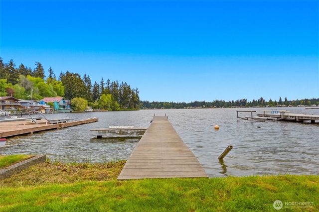 4302 Peninsula Road, Stanwood, WA 98292