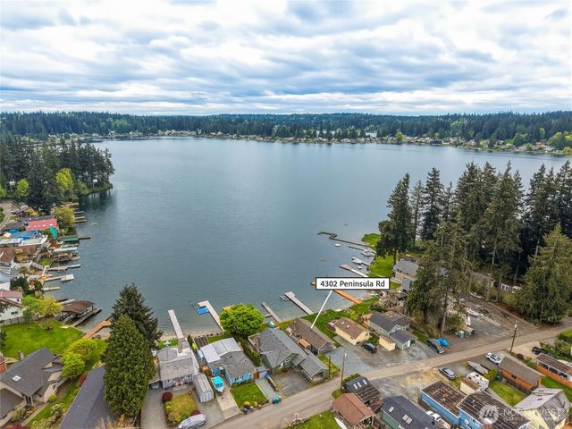 4302 Peninsula Road, Stanwood, WA 98292