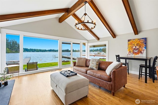 4302 Peninsula Road, Stanwood, WA 98292