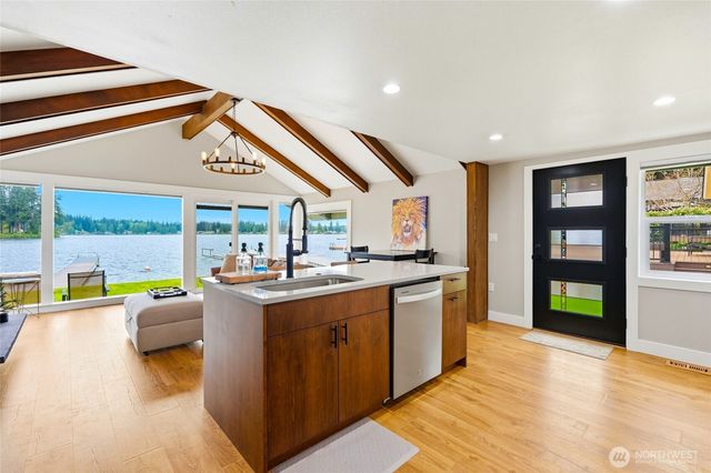 4302 Peninsula Road, Stanwood, WA 98292
