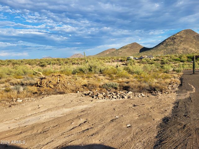 439xx N 24TH Street 1, New River, AZ 85087