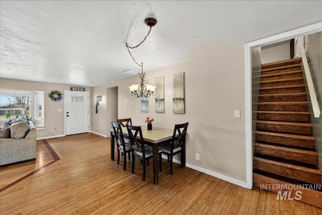 8601 S Cloverdale Rd, Boise, ID 83709