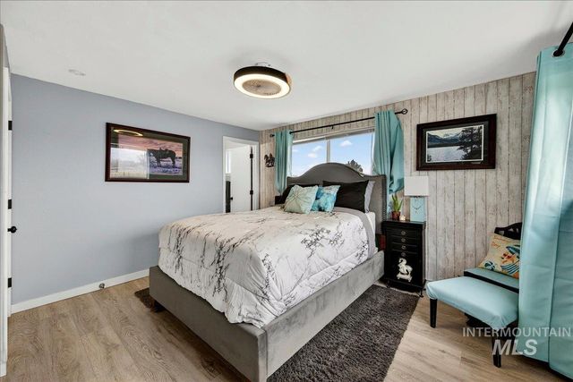 8601 S Cloverdale Rd, Boise, ID 83709