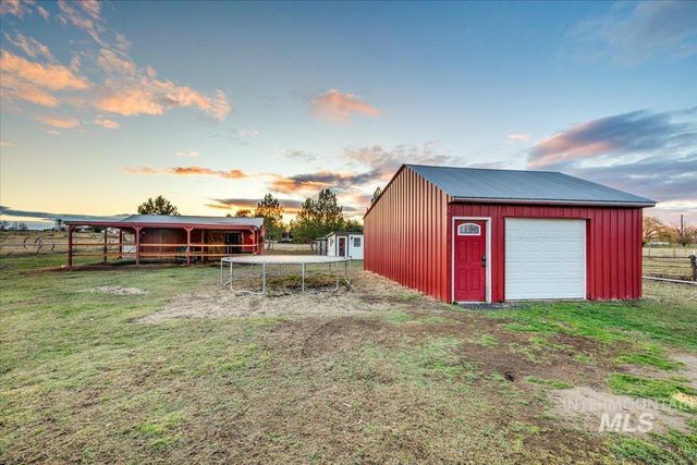 8601 S Cloverdale Rd, Boise, ID 83709