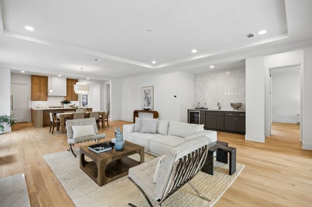 4606 Cowan Avenue, Dallas, TX 75209