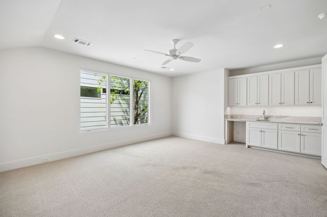 4606 Cowan Avenue, Dallas, TX 75209