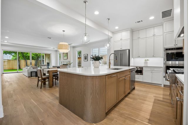 4606 Cowan Avenue, Dallas, TX 75209