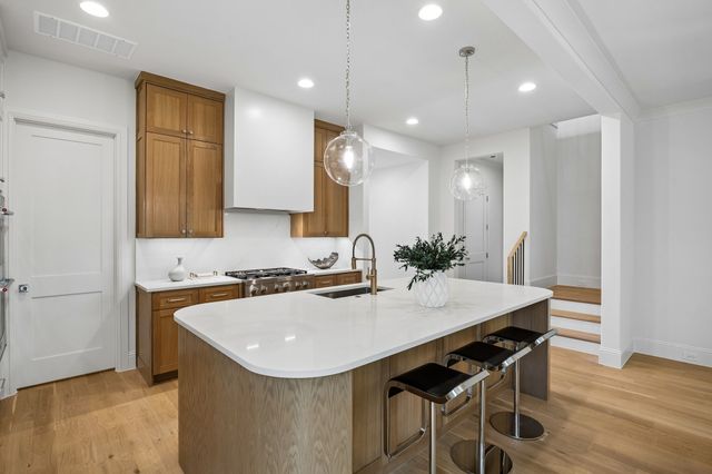 4606 Cowan Avenue, Dallas, TX 75209