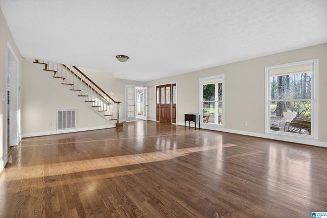 105 WOODCREST DRIVE, Anniston, AL 36207