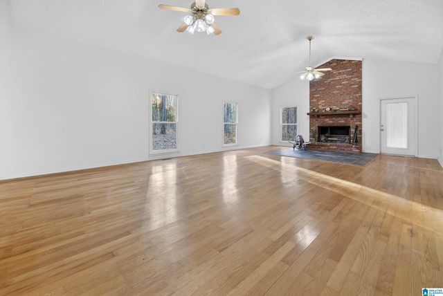 105 WOODCREST DRIVE, Anniston, AL 36207