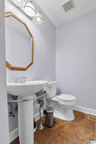 105 WOODCREST DRIVE, Anniston, AL 36207