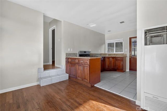 1440 Verd Oaks Dr A, Glendale, CA 91205