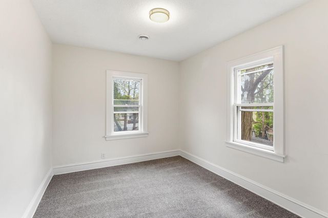 1311 30th Avenue N, Minneapolis, MN 55411
