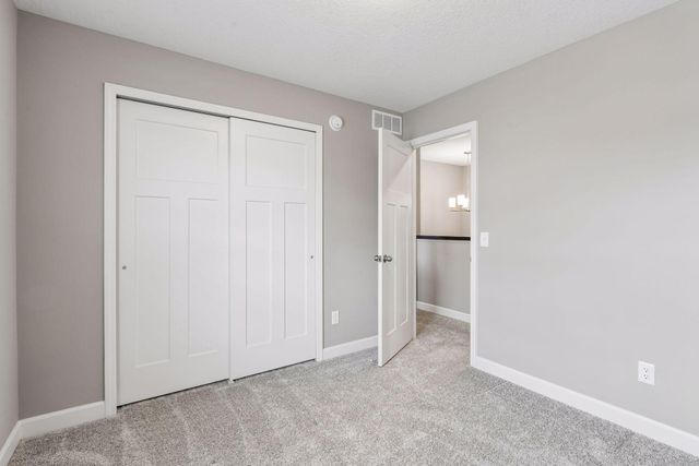 540 Waterford Place, Waconia, MN 55387
