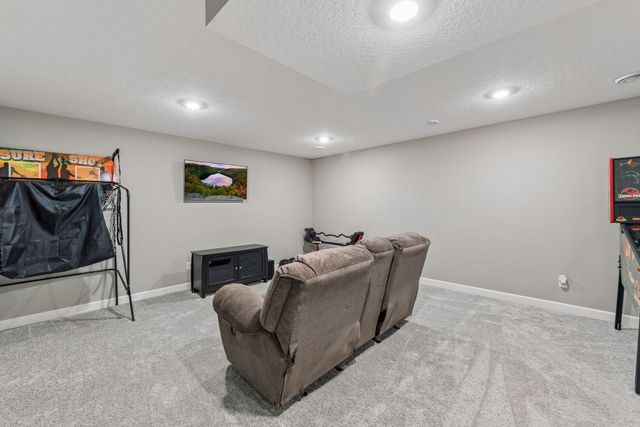 540 Waterford Place, Waconia, MN 55387