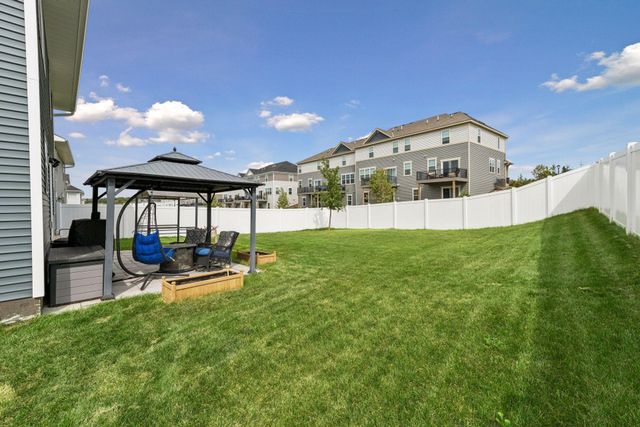 540 Waterford Place, Waconia, MN 55387