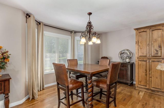 1545 N Oakfair Place, Springfield, MO 65802