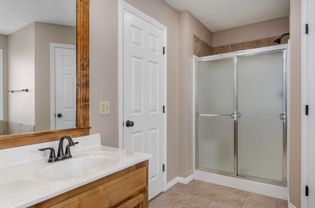 1545 N Oakfair Place, Springfield, MO 65802