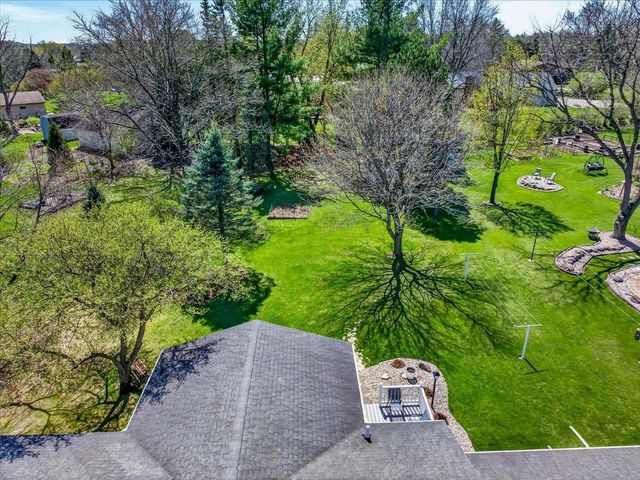 324 Nine Mound Road, Verona, WI 53593