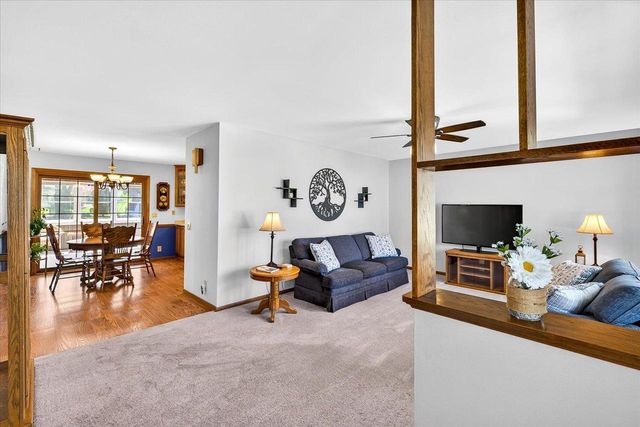 324 Nine Mound Road, Verona, WI 53593