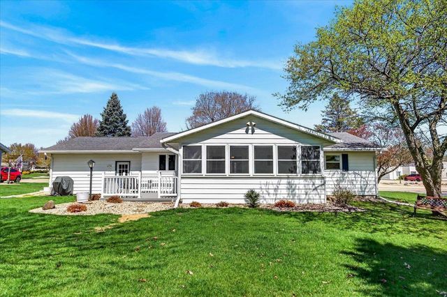 324 Nine Mound Road, Verona, WI 53593