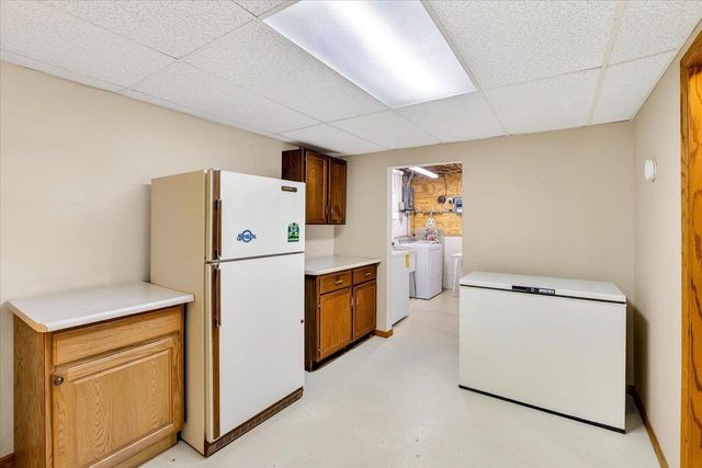 324 Nine Mound Road, Verona, WI 53593