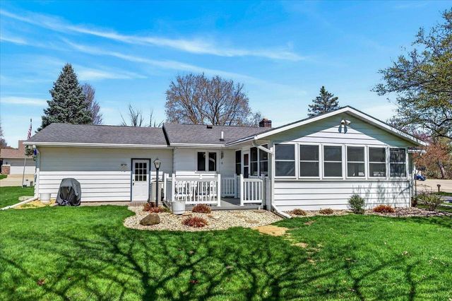 324 Nine Mound Road, Verona, WI 53593