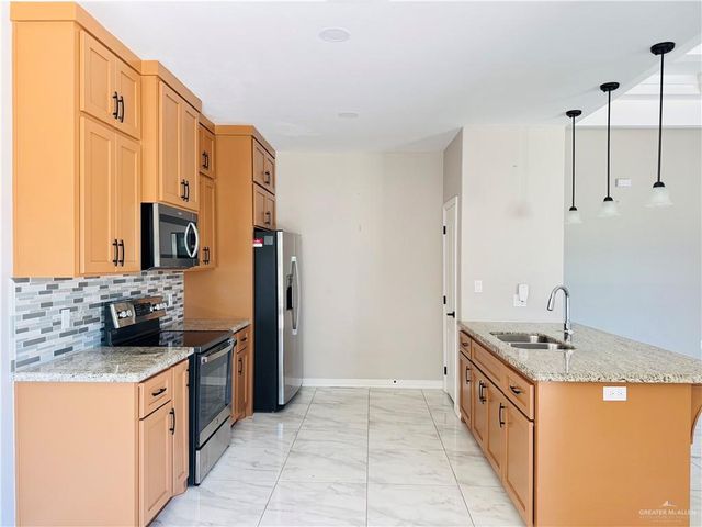 3113 Arroyo Avenue, Mcallen, TX 78504