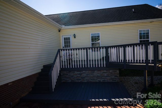 1009 Preston Drive, Lowell, NC 28098