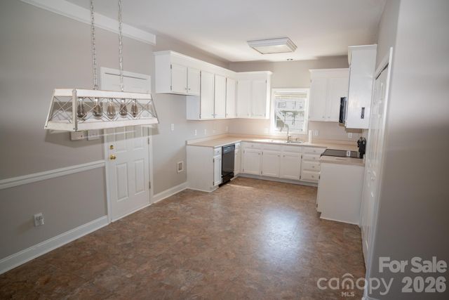 1009 Preston Drive, Lowell, NC 28098