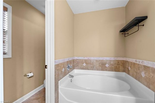 206 Princeton Crossing, Thomasville, NC 27360