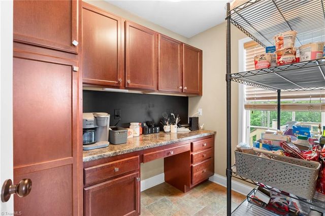 206 Princeton Crossing, Thomasville, NC 27360