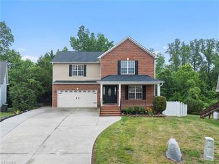 206 Princeton Crossing, Thomasville, NC 27360