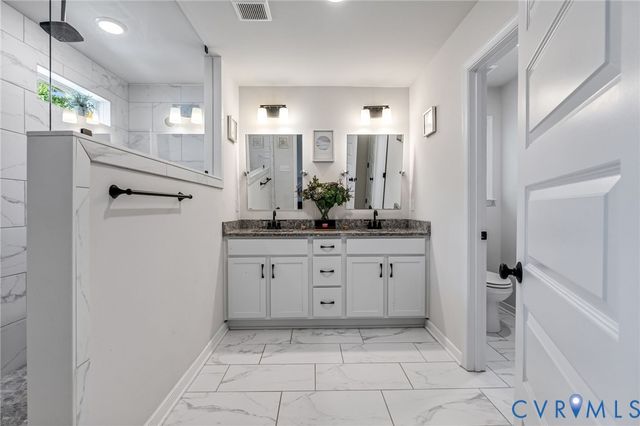 7125 Jones Run Ln, Moseley, VA 23120
