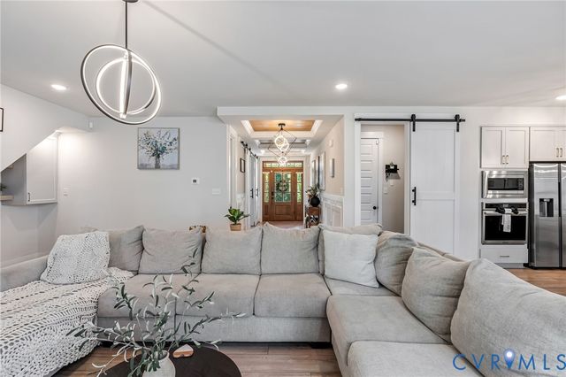 7125 Jones Run Ln, Moseley, VA 23120
