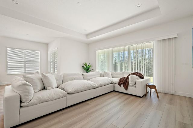 32208 ROSEWOOD MEADOW LANE, Wesley Chapel, FL 33543