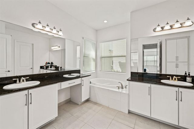 32208 ROSEWOOD MEADOW LANE, Wesley Chapel, FL 33543