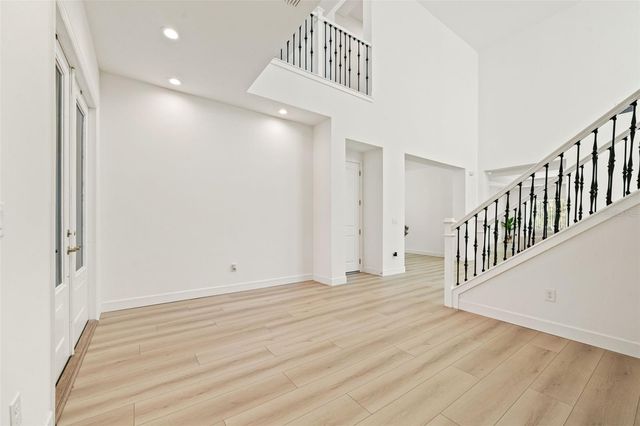 32208 ROSEWOOD MEADOW LANE, Wesley Chapel, FL 33543