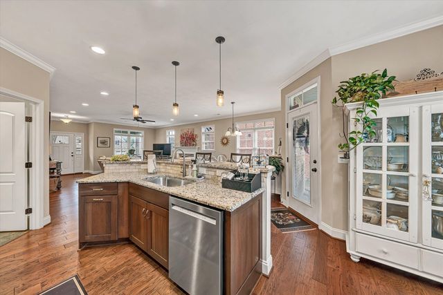 475 Deer Run CIR, Salem, VA 24153