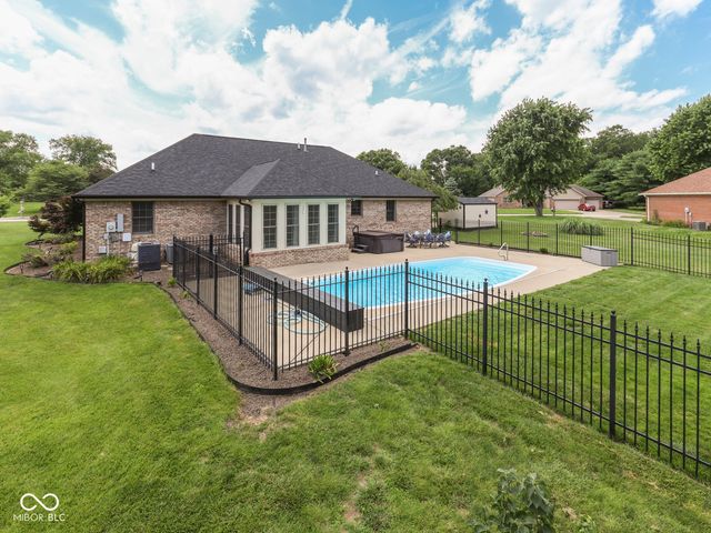 2836 Morgan Trail, Martinsville, IN 46151