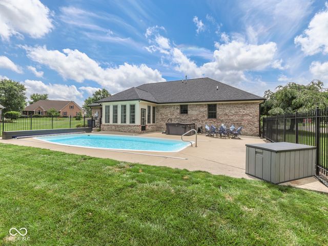 2836 Morgan Trail, Martinsville, IN 46151