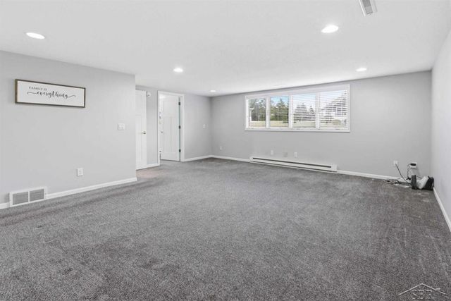 5603 Firethorne Drive, Monitor Twp, MI 48706