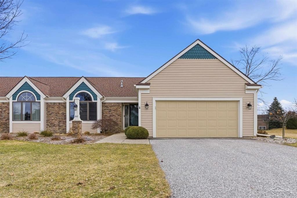 5603 Firethorne Drive, Monitor Twp, MI 48706