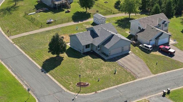 23081 Navajo Street NW, Saint Francis, MN 55070