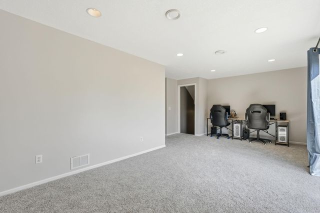 23081 Navajo Street NW, Saint Francis, MN 55070