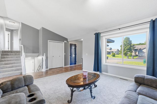 23081 Navajo Street NW, Saint Francis, MN 55070