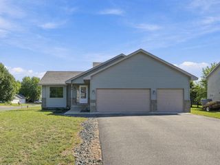 23081 Navajo Street NW, Saint Francis, MN 55070